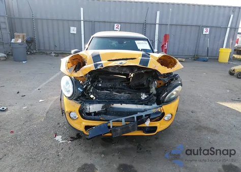 2015 Mini Hardtop Cooper S z USA, uszkodzony, nr VIN WMWXP7C5XF2A60973